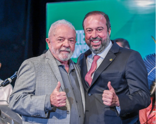 Governo Lula Adia Acordo com Irmãos Batista Após Fiscalização do NOVO